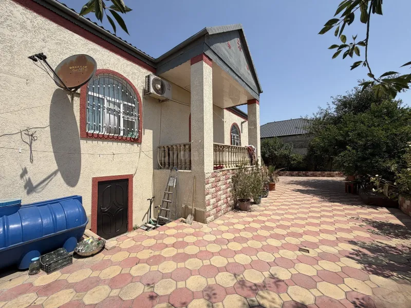 Satılır 4 otaqlı Həyət evi 140 m² Yeni Ramana - şəkil 3