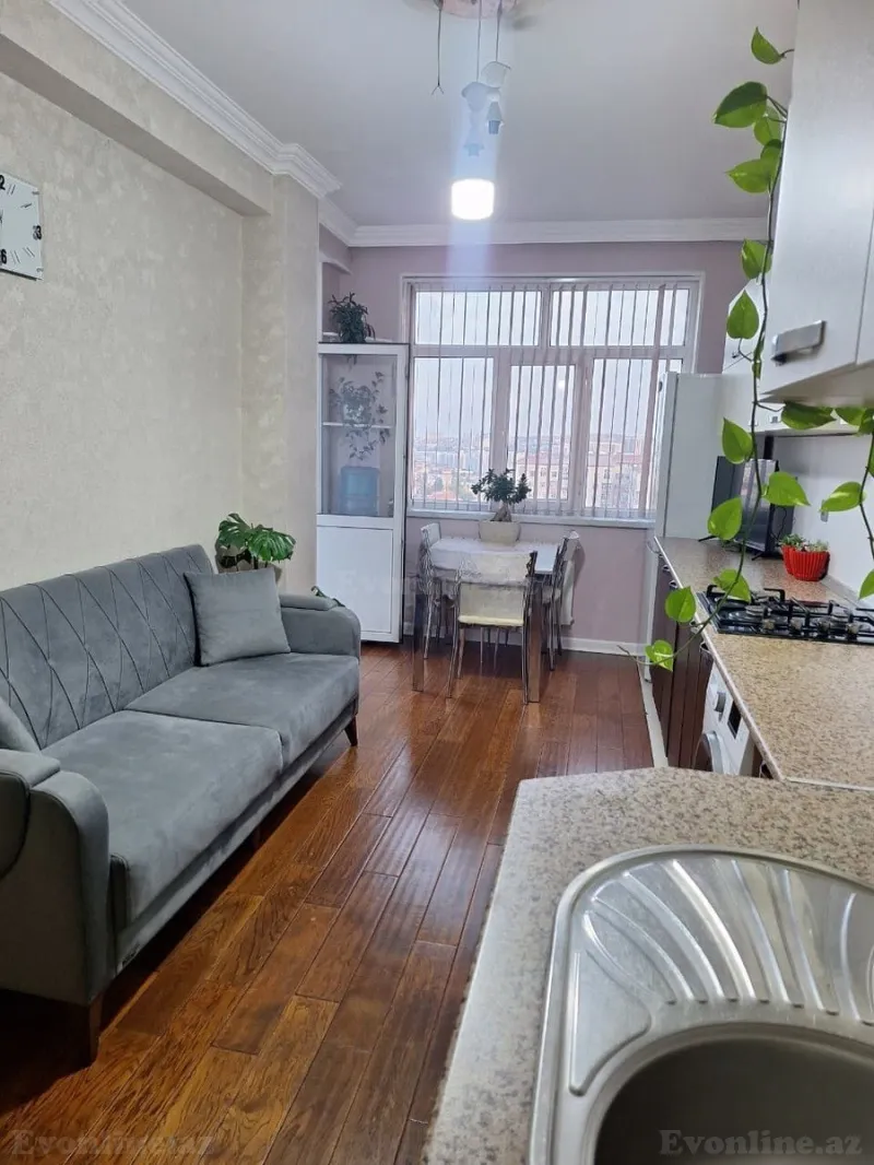 Satılır 2 otaqlı Mənzil Yeni tikili 80 m² İnşaatçılar m. - şəkil 2