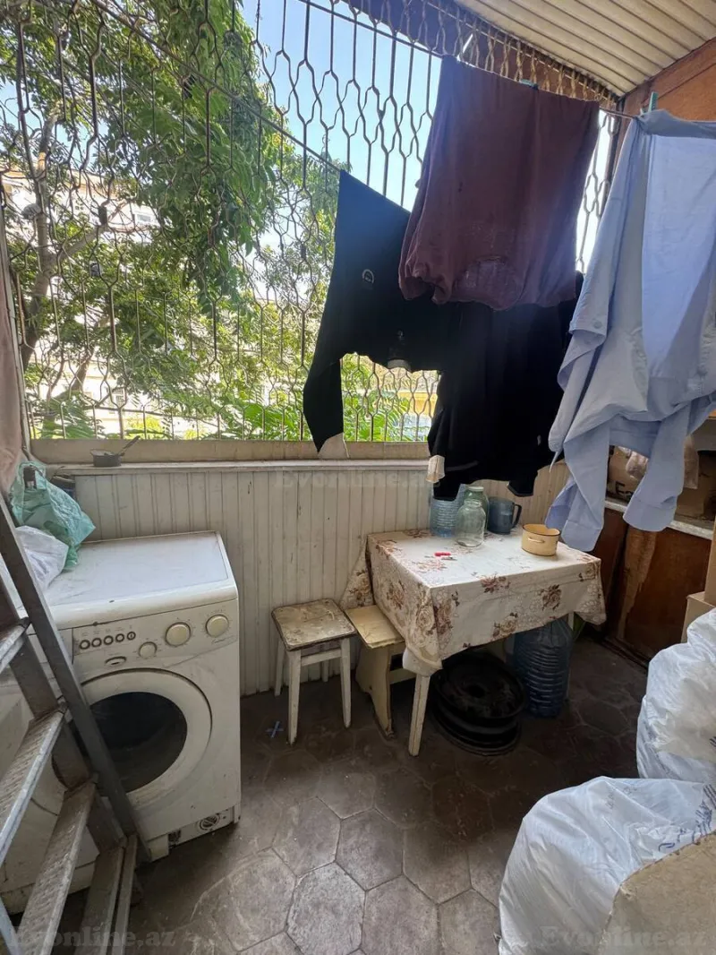 Satılır 2 otaqlı Mənzil Köhnə tikili 60 m² Bakıxanov - şəkil 4