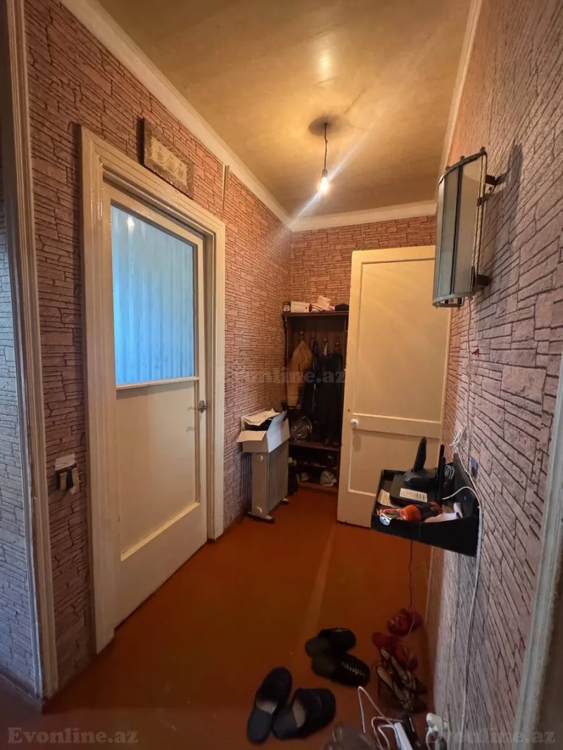 Satılır 2 otaqlı Mənzil Köhnə tikili 60 m² Bakıxanov - şəkil 7