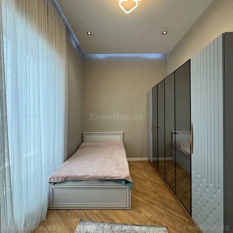 Kirayə verilir 4 otaqlı Həyət evi 130 m² Şüvəlan - şəkil 11