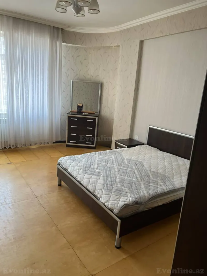 Kirayə verilir 2 otaqlı Mənzil Yeni tikili 100 m² Yeni Yasamal - şəkil 13