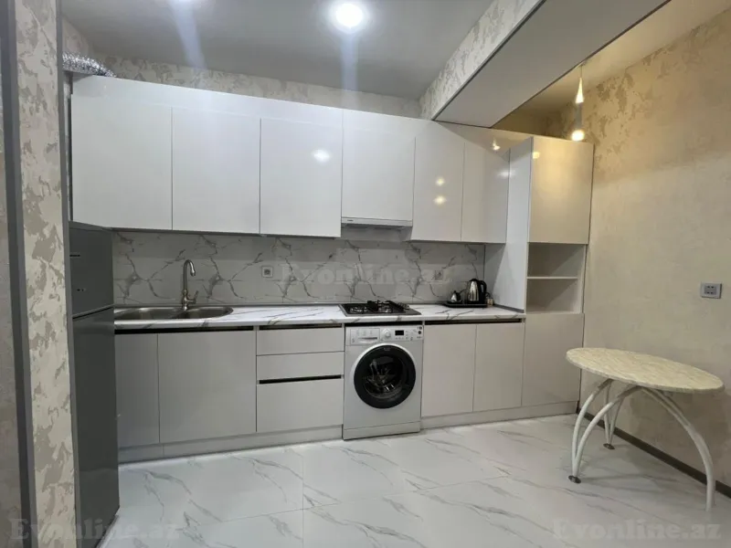 Kirayə verilir 3 otaqlı Mənzil Yeni tikili 90 m² Xətai r. - şəkil 5
