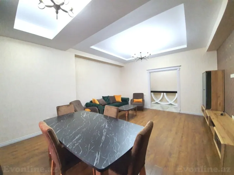 Satılır 3 otaqlı Mənzil Yeni tikili 130 m² 28 May m. - şəkil 2