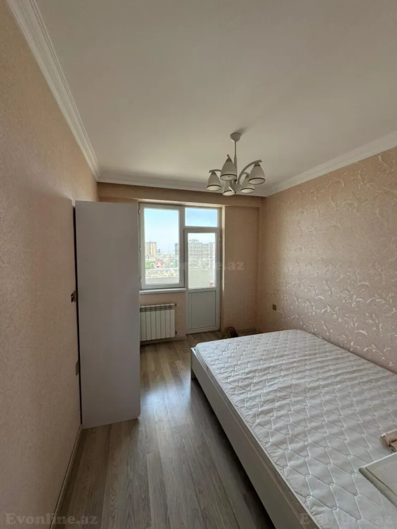 Satılır 2 otaqlı Mənzil Yeni tikili 50 m² İnşaatçılar m. - şəkil 3