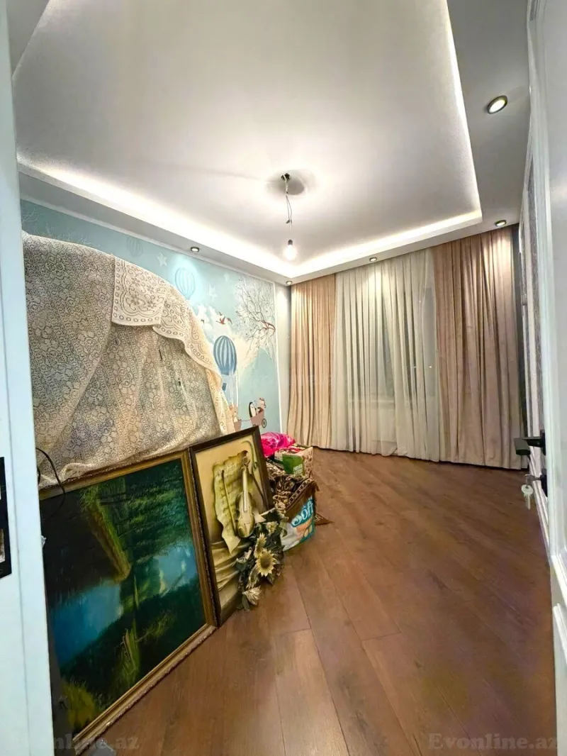 Satılır 4 otaqlı Mənzil Köhnə tikili 100 m² 20 Yanvar m. - şəkil 9