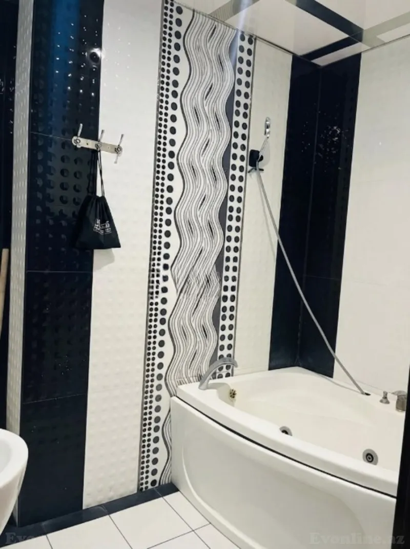 Satılır 3 otaqlı Mənzil Yeni tikili 127 m² Nizami m. - şəkil 14