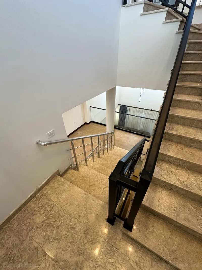 Kirayə verilir 6 otaqlı Həyət evi 500 m² Sea Breeze - şəkil 7
