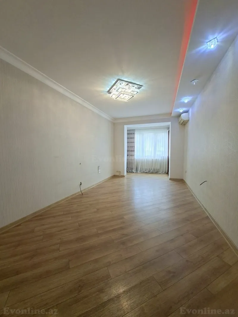 Satılır 2 otaqlı Mənzil Köhnə tikili 65 m² 8-ci mikrorayon - şəkil 9