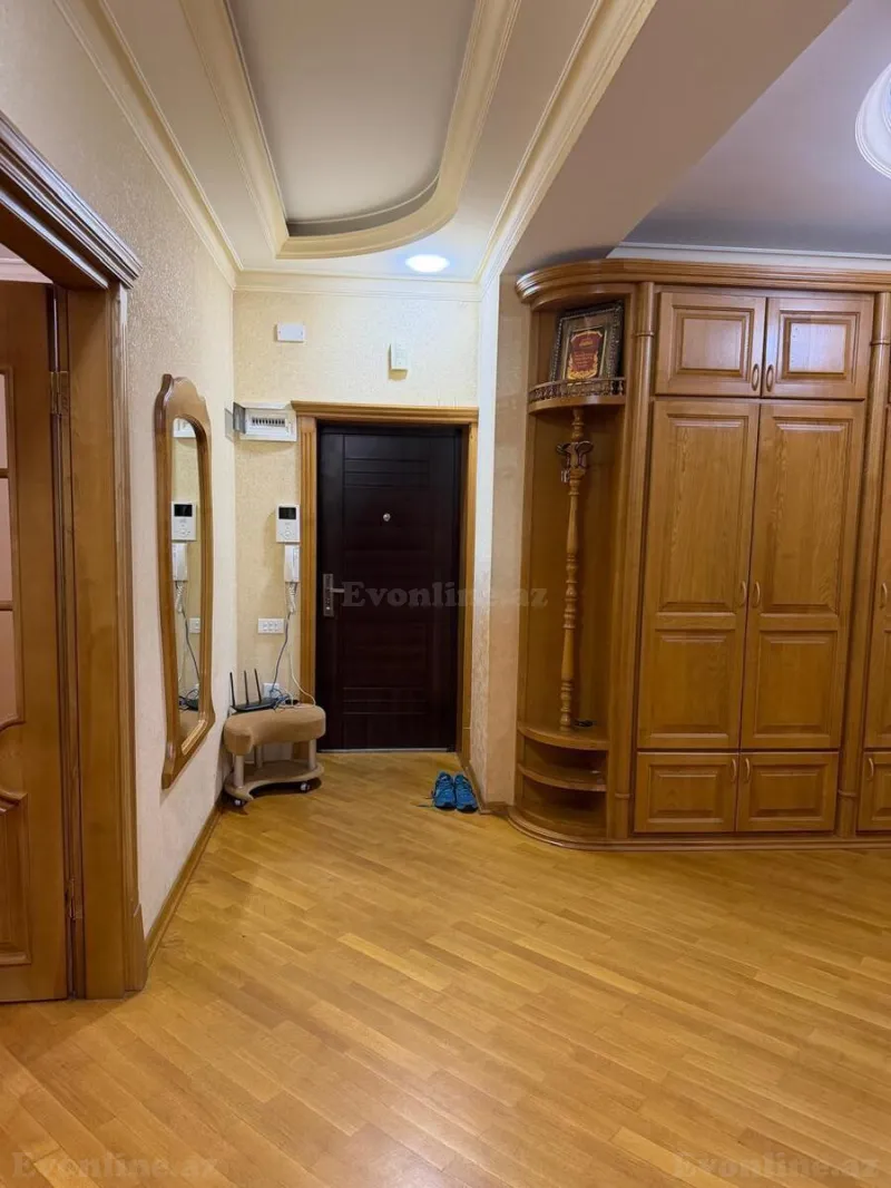 Kirayə verilir 3 otaqlı Mənzil Yeni tikili 165 m² Nəriman Nərimanov m. - şəkil 18