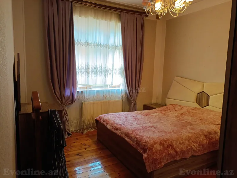Satılır 5 otaqlı Həyət evi 200 m² Qaraçuxur - şəkil 3