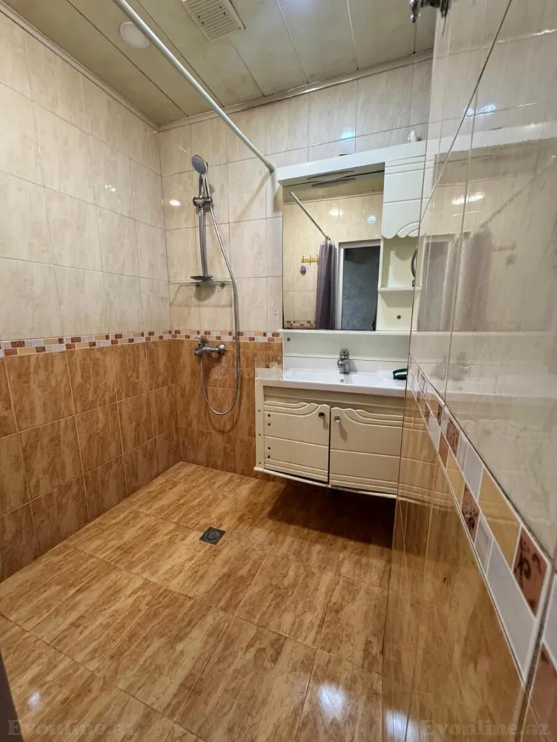 Satılır 3 otaqlı Mənzil Köhnə tikili 75 m² Həzi Aslanov m. - şəkil 6