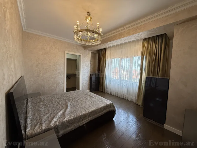 Kirayə verilir 3 otaqlı Mənzil Yeni tikili 165 m² Nərimanov r. - şəkil 12