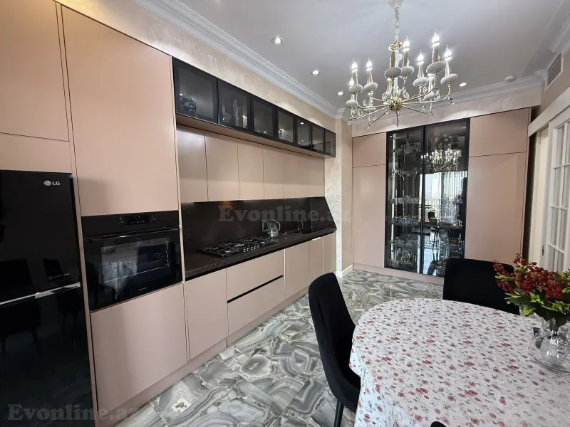 Kirayə verilir 3 otaqlı Mənzil Yeni tikili 165 m² Nərimanov r. - şəkil 21