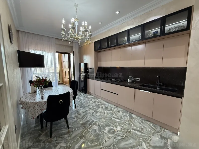 Kirayə verilir 3 otaqlı Mənzil Yeni tikili 165 m² Nərimanov r. - şəkil 22