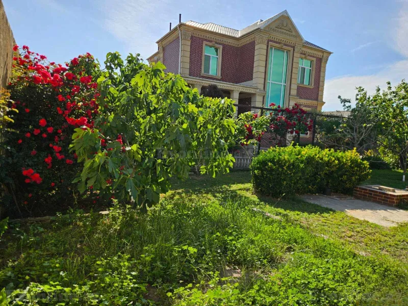 Satılır 5 otaqlı Həyət evi 168 m² Binə - şəkil 2