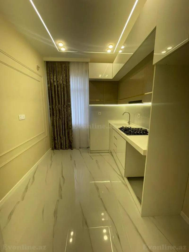 Satılır 2 otaqlı Mənzil Yeni tikili 70 m² Xətai r. - şəkil 7