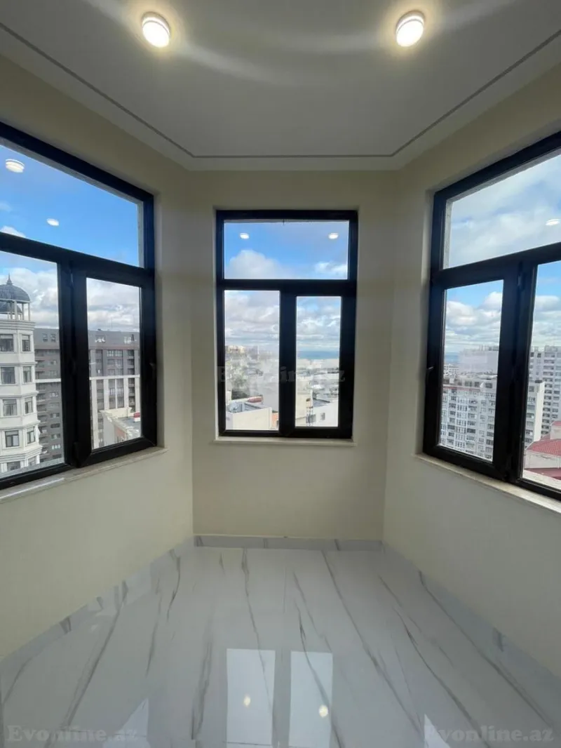 Satılır 2 otaqlı Mənzil Yeni tikili 70 m² Xətai r. - şəkil 13
