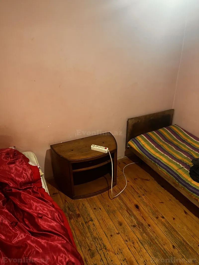 Kirayə verilir 1 otaqlı Həyət evi 20 m² Yeni Yasamal - şəkil 4