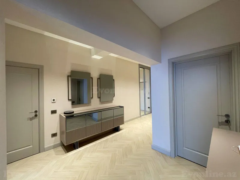 Kirayə verilir 3 otaqlı Mənzil Yeni tikili 111 m² 28 May m. - şəkil 12
