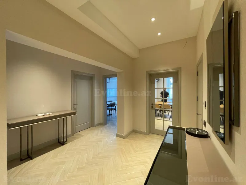 Kirayə verilir 3 otaqlı Mənzil Yeni tikili 111 m² 28 May m. - şəkil 13