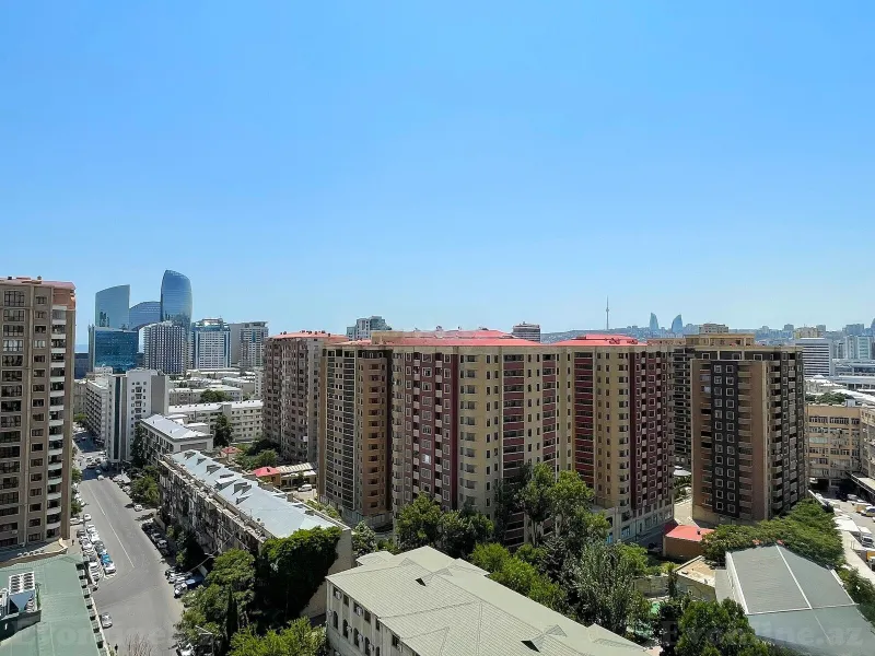 Kirayə verilir 3 otaqlı Mənzil Yeni tikili 111 m² 28 May m. - şəkil 20
