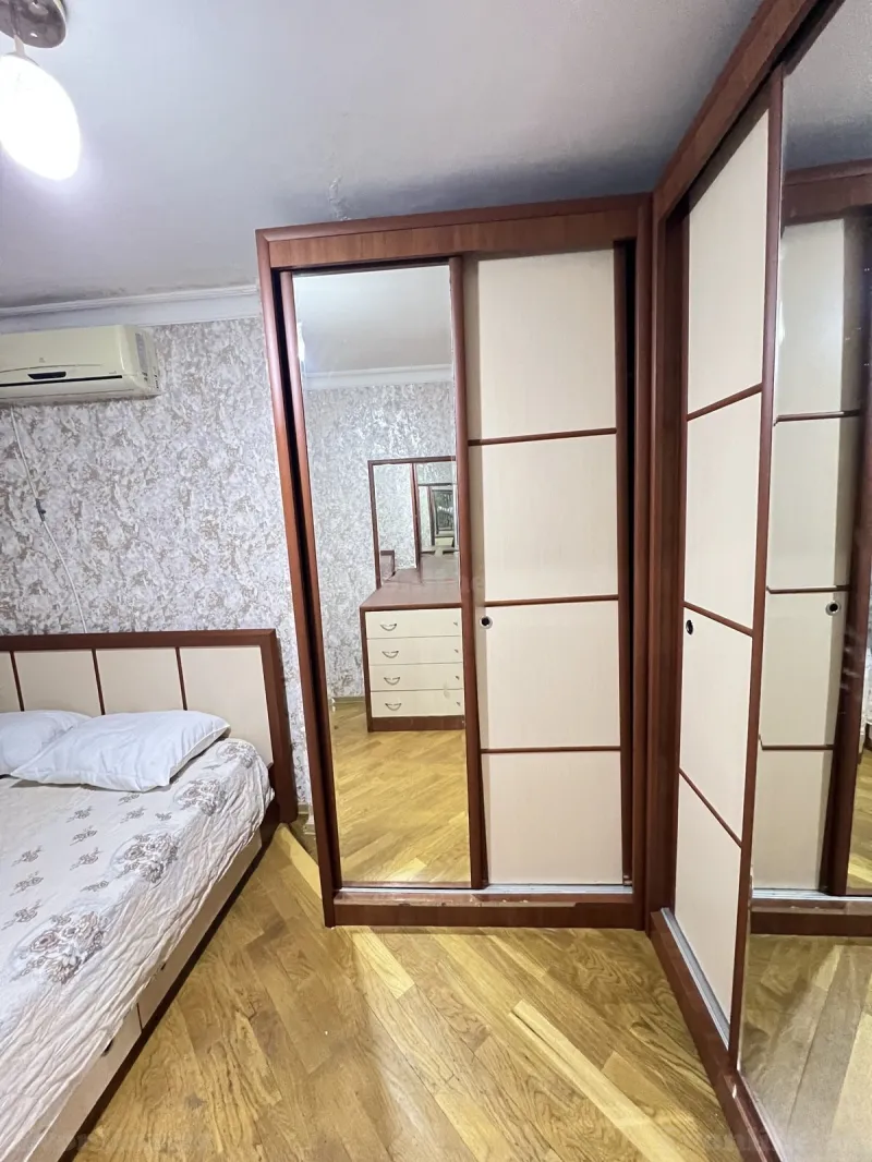 Kirayə verilir 2 otaqlı Mənzil Köhnə tikili 60 m² İnşaatçılar m. - şəkil 10