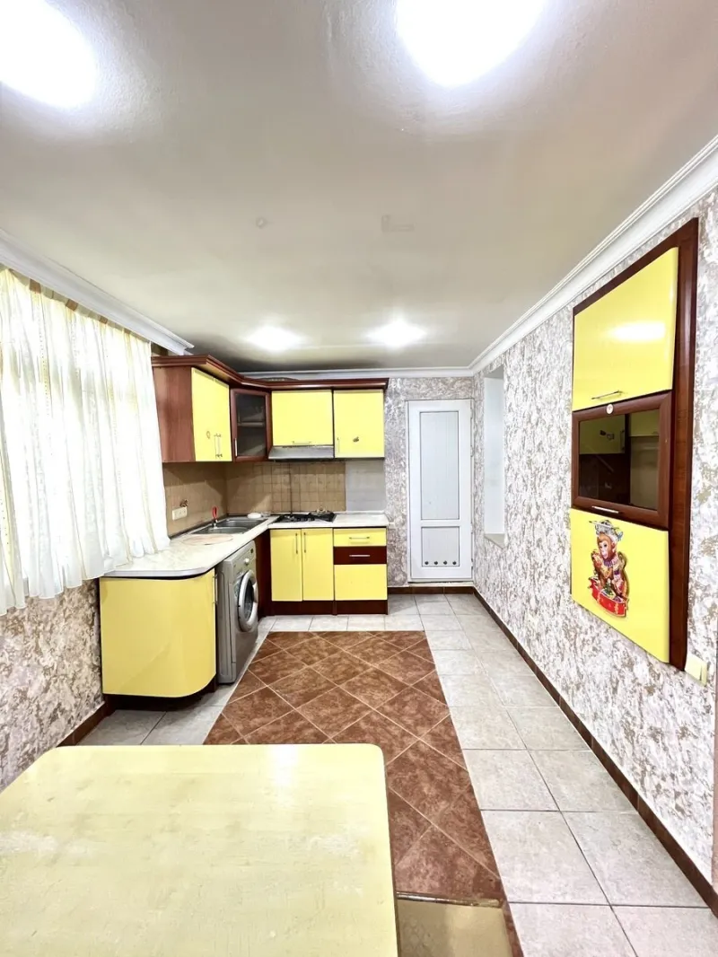 Kirayə verilir 2 otaqlı Mənzil Köhnə tikili 60 m² İnşaatçılar m. - şəkil 13