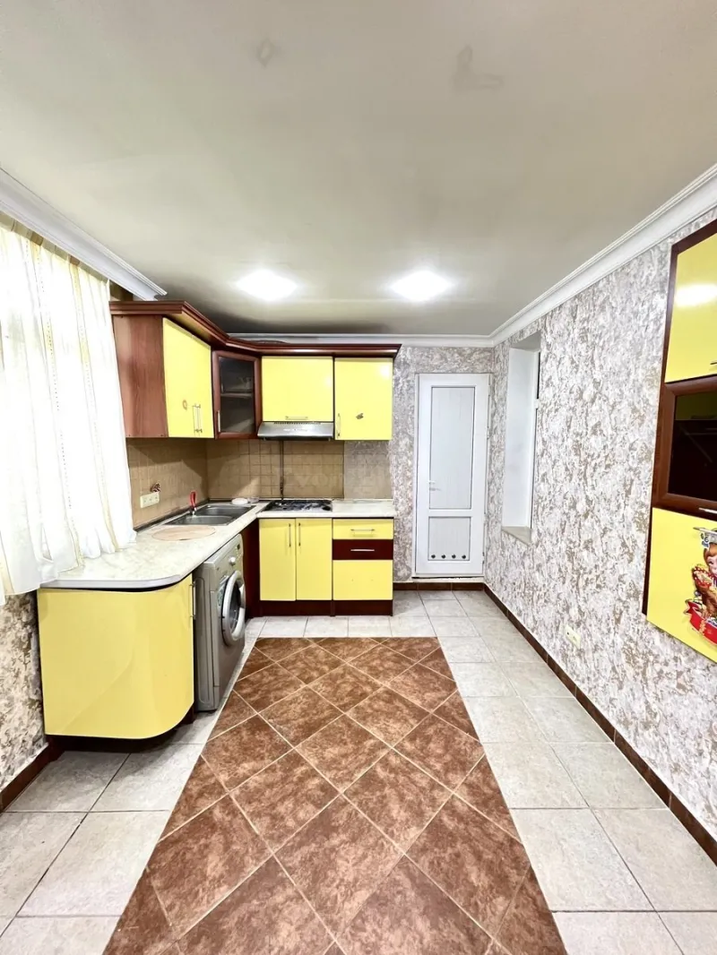 Kirayə verilir 2 otaqlı Mənzil Köhnə tikili 60 m² İnşaatçılar m. - şəkil 15