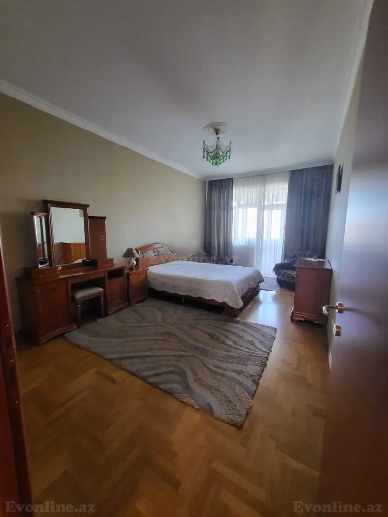 Kirayə verilir 3 otaqlı Mənzil Yeni tikili 140 m² Nizami m. - şəkil 3