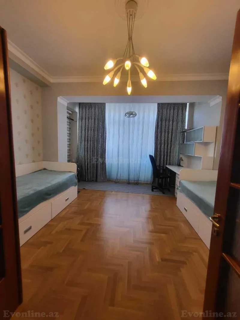Kirayə verilir 3 otaqlı Mənzil Yeni tikili 140 m² Nizami m. - şəkil 7