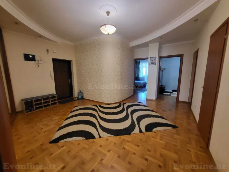 Kirayə verilir 3 otaqlı Mənzil Yeni tikili 140 m² Nizami m. - şəkil 11