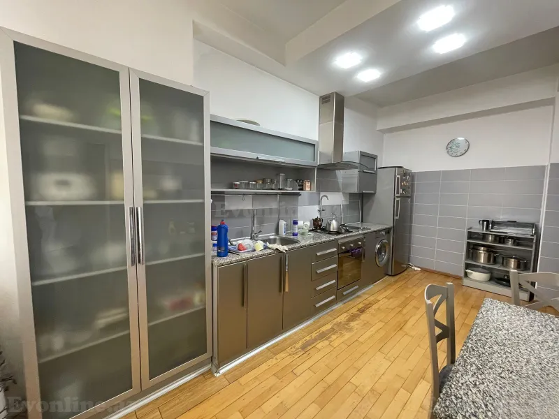 Kirayə verilir 3 otaqlı Mənzil Yeni tikili 120 m² İnşaatçılar m. - şəkil 6
