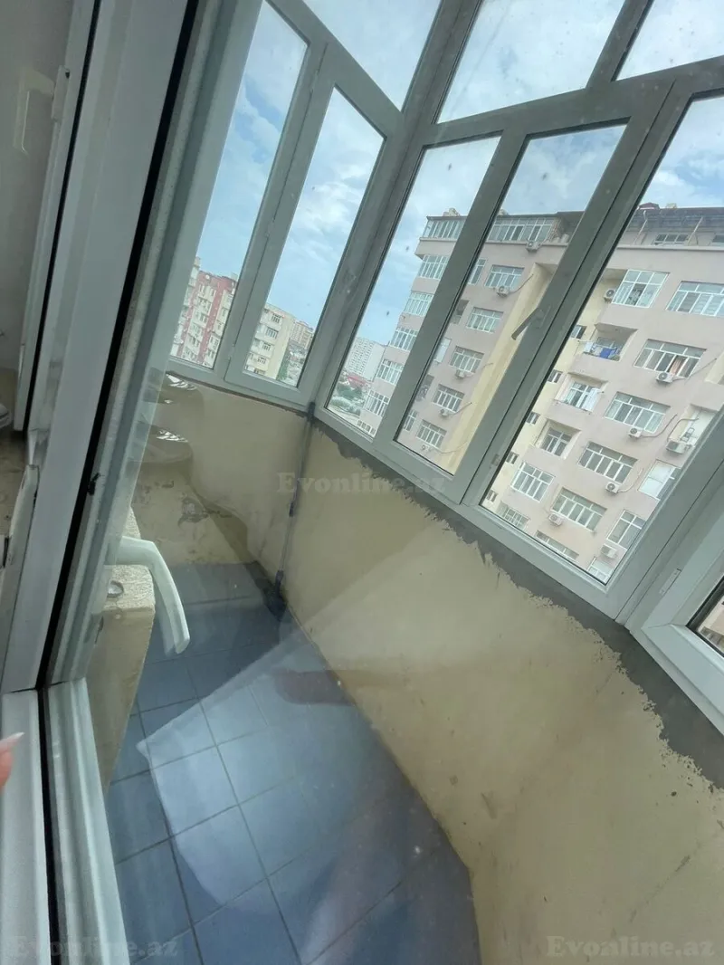 Kirayə verilir 3 otaqlı Mənzil Yeni tikili 120 m² İnşaatçılar m. - şəkil 16