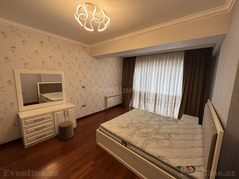 Kirayə verilir 3 otaqlı Mənzil Yeni tikili 141 m² Xətai r. - şəkil 15