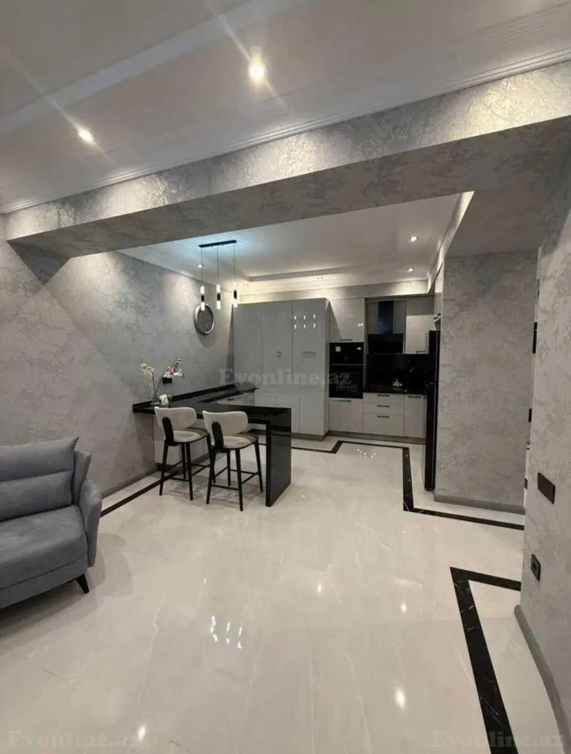 Kirayə verilir 3 otaqlı Mənzil Yeni tikili 150 m² Xətai r. - şəkil 2