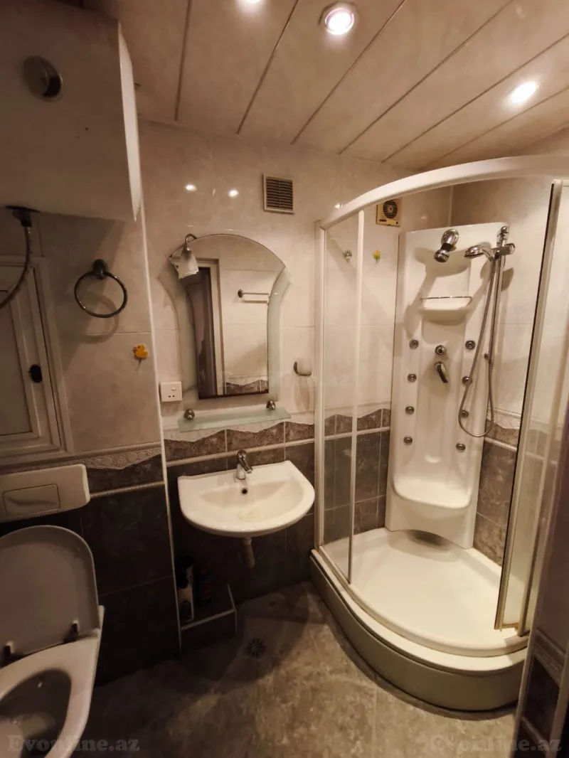 Kirayə verilir 2 otaqlı Mənzil Köhnə tikili 70 m² 28 May m. - şəkil 6
