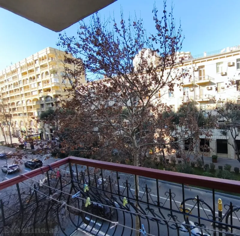Kirayə verilir 2 otaqlı Mənzil Köhnə tikili 70 m² 28 May m. - şəkil 8