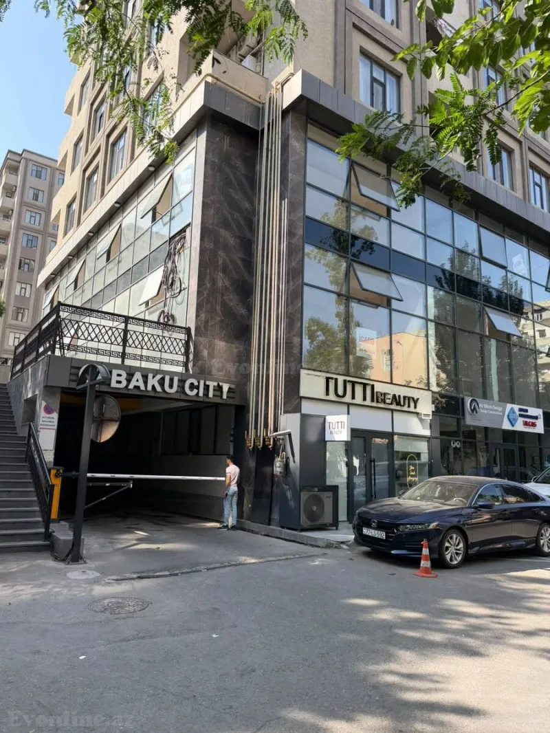 Satılır 4 otaqlı Mənzil Yeni tikili 117 m² Nərimanov r. - şəkil 6