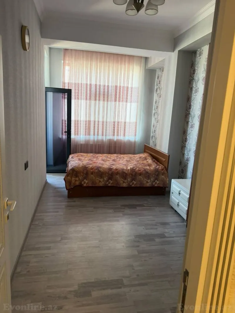 Satılır 4 otaqlı Mənzil Yeni tikili 117 m² Nərimanov r. - şəkil 9