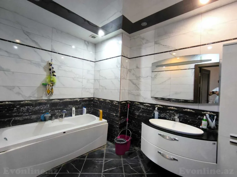 Kirayə verilir 3 otaqlı Mənzil Yeni tikili 150 m² 28 May m. - şəkil 10