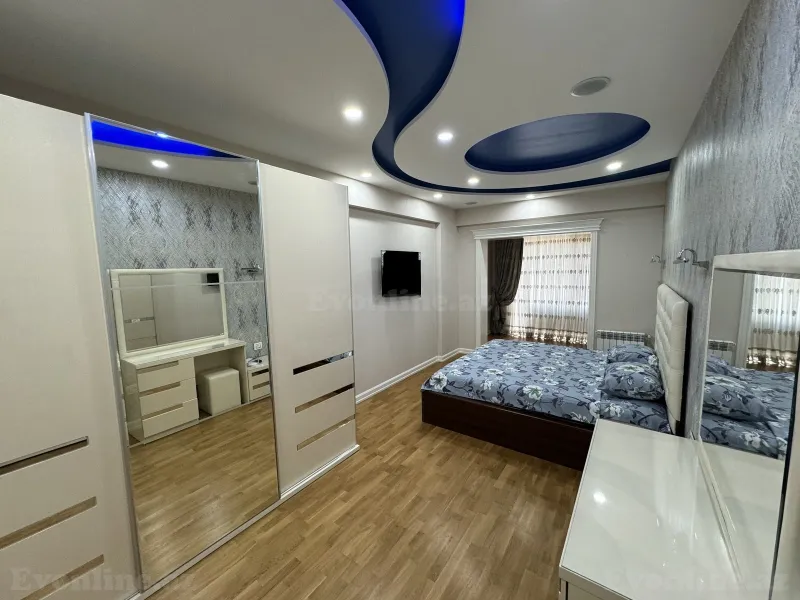 Kirayə verilir 3 otaqlı Mənzil Yeni tikili 140 m² Xətai r. - şəkil 10