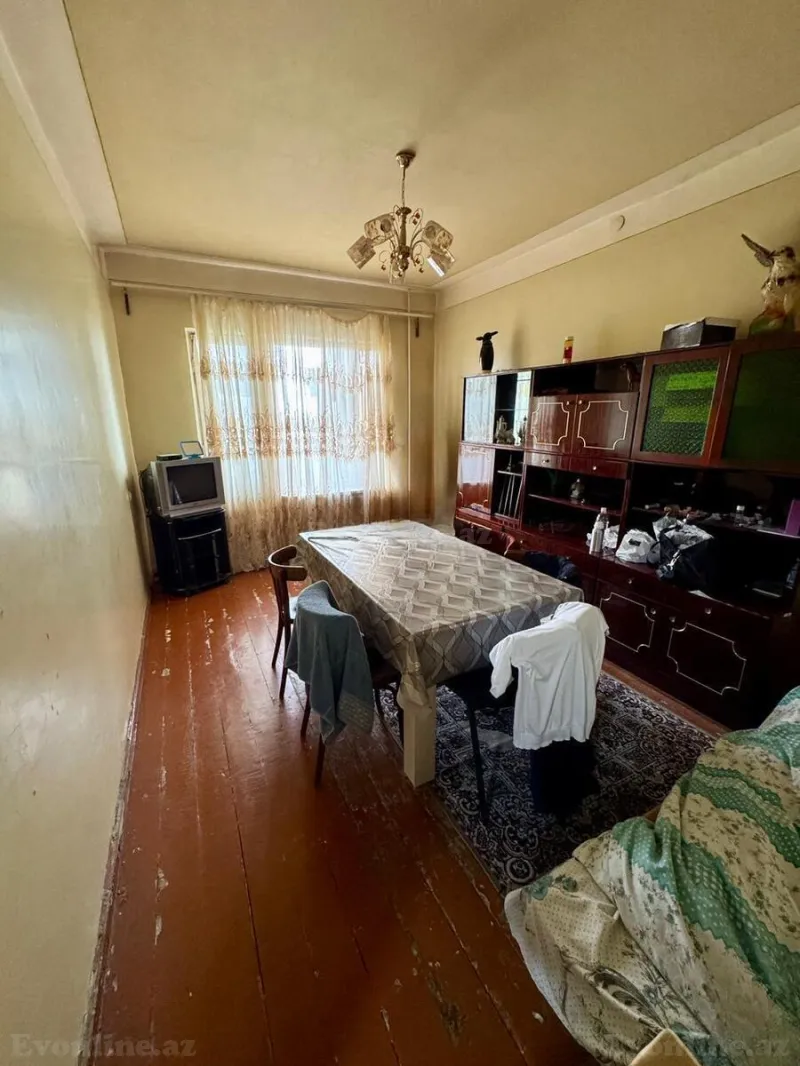 Satılır 4 otaqlı Mənzil Köhnə tikili 100 m² Bakıxanov - şəkil 13