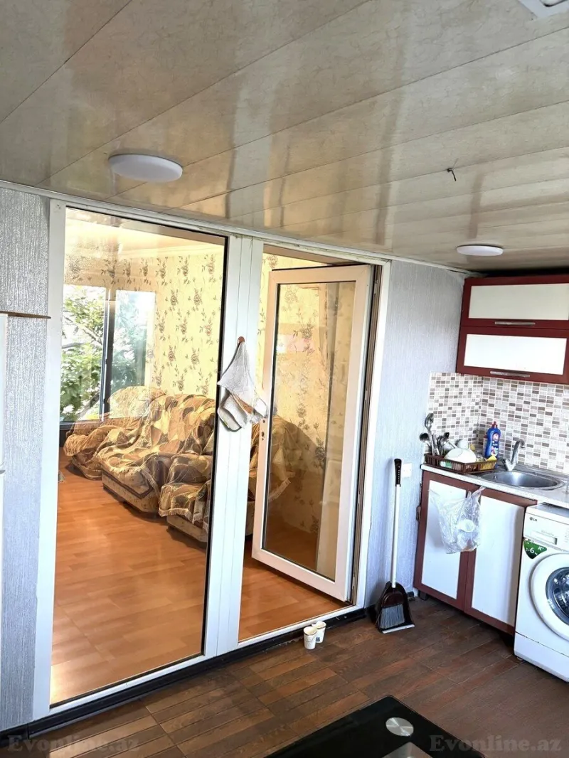 Satılır 2 otaqlı Mənzil Köhnə tikili 45 m² Gənclik m. - şəkil 6