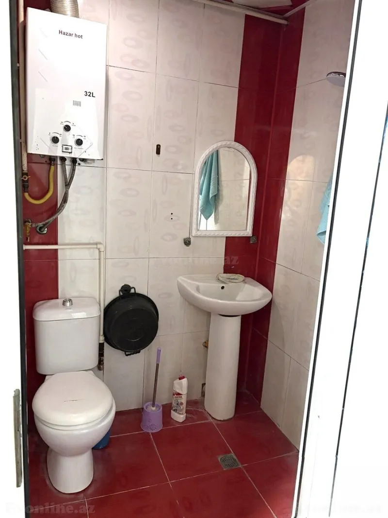 Satılır 2 otaqlı Mənzil Köhnə tikili 45 m² Gənclik m. - şəkil 7