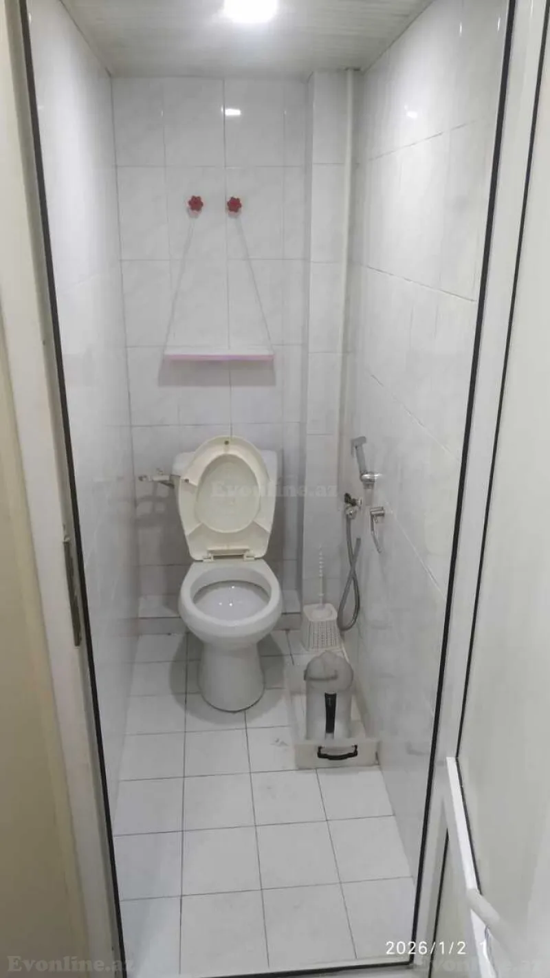 Kirayə verilir 2 otaqlı Mənzil Köhnə tikili 65 m² Bakıxanov - şəkil 10