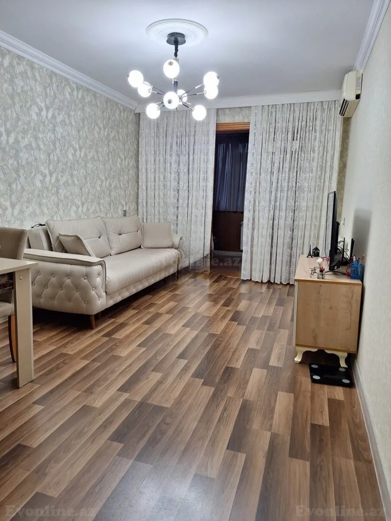 Satılır 2 otaqlı Mənzil Köhnə tikili 50 m² Neftçilər m. - şəkil 3