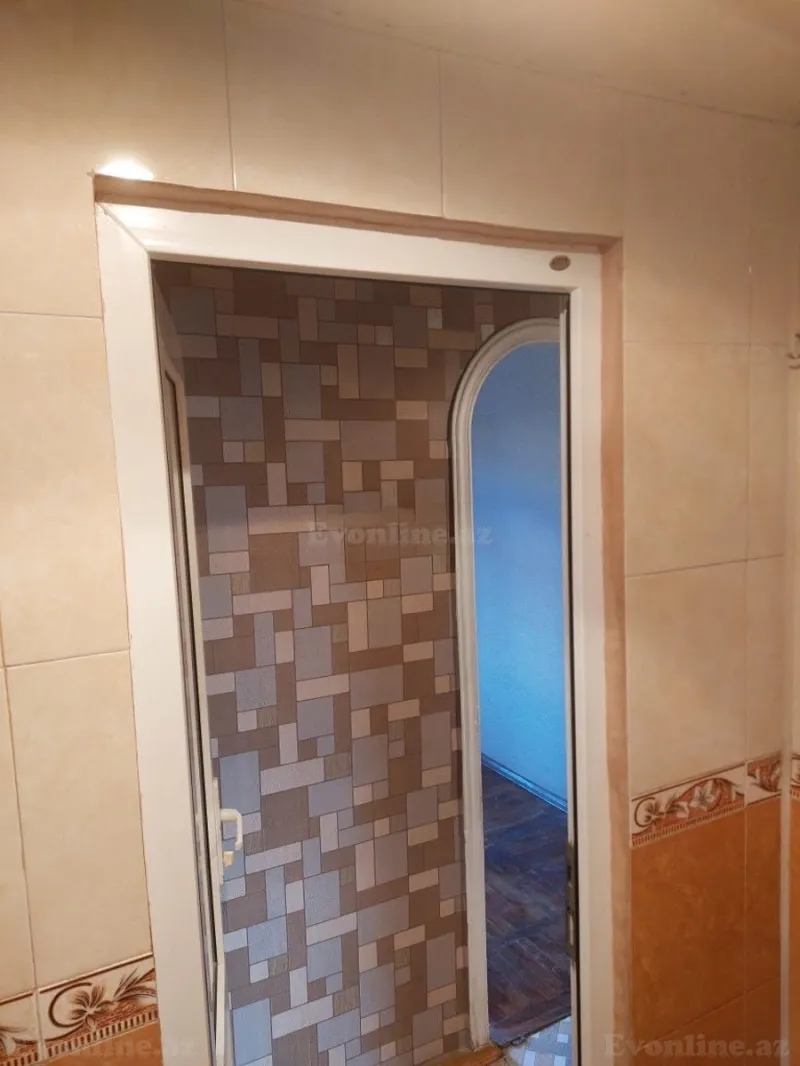 Satılır 1 otaqlı Mənzil Köhnə tikili 35 m² Qara Qarayev m. - şəkil 7
