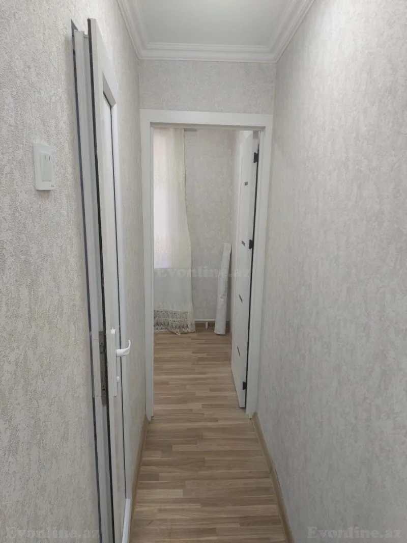 1 otaqlı Mənzil 35 m² Neftçilər m. Satılır