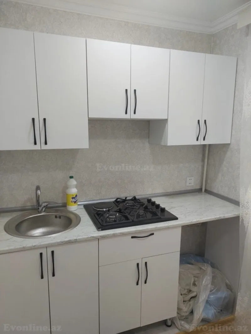 Satılır 1 otaqlı Mənzil Köhnə tikili 35 m² Neftçilər m. - şəkil 6